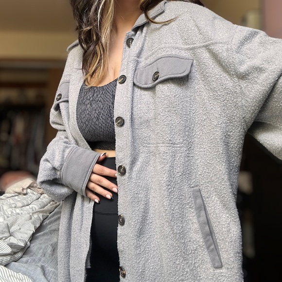 pacsun oversized gray button up jacket collared fuzzy outerwear extra small - Picture 2 of 3